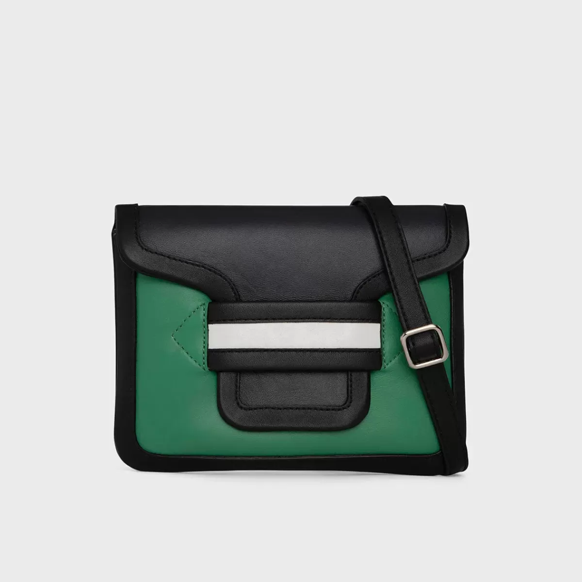 Shop ALPHA POUCH Women Clutch Bags | Clutch Bags